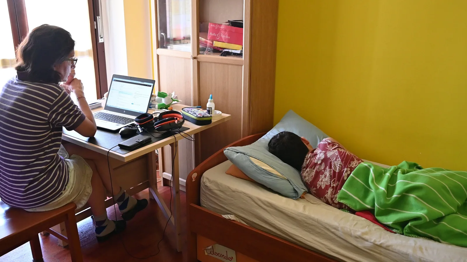 Common Mistakes When Planning A Furniture Plan For A Compact Guest Room cover image