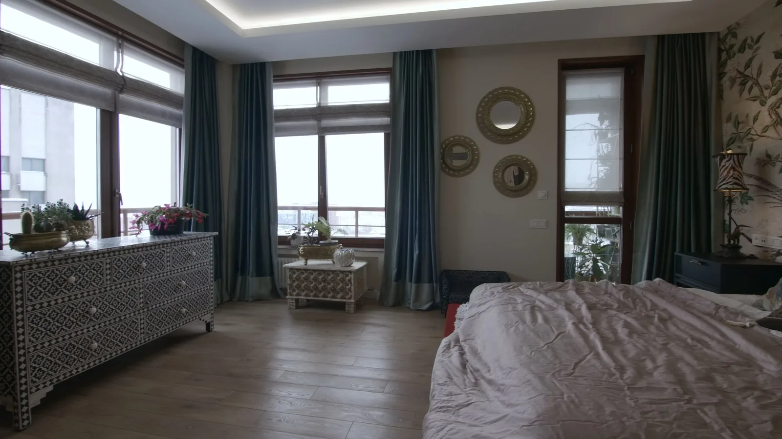 How To Choose A Calm Living Room Layout For Everyday Use cover image